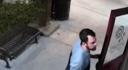 Father and Son’s Late-Night Discovery Melts Hearts — What They Did at an Unlocked Candy Shop 🍬❤️ Father and Son’s Late-Night Discovery Melts Hearts — What They Did at an Unlocked Candy Shop 🍬❤️