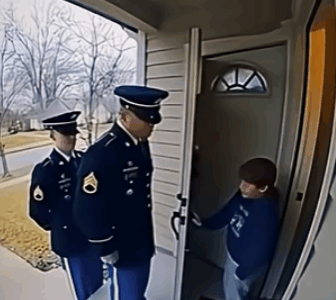 The Moment That Broke Every Heart The Moment That Broke Every Heart